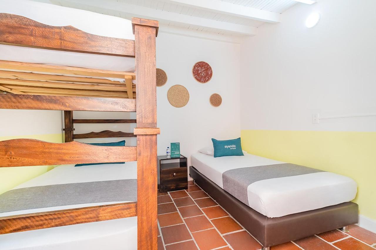 Casa De Pinos Hotel Bucaramanga Extérieur photo