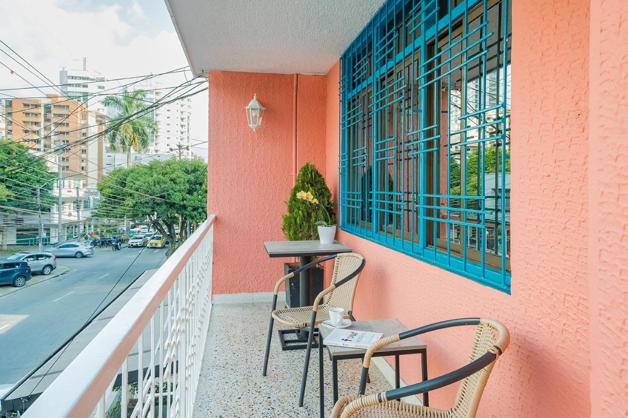Casa De Pinos Hotel Bucaramanga Extérieur photo