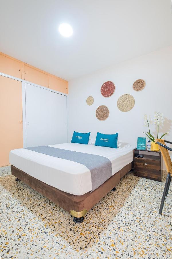 Casa De Pinos Hotel Bucaramanga Extérieur photo
