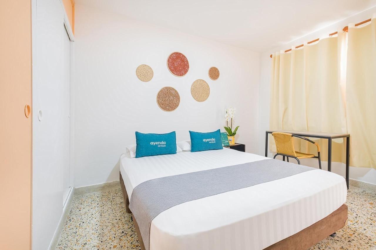 Casa De Pinos Hotel Bucaramanga Extérieur photo